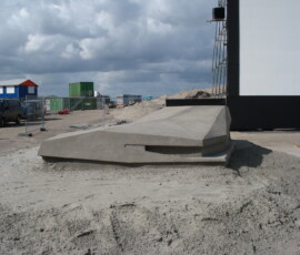 Sand sculpture of the Amsterdam Film Museum EYE Sand sculpture of the Amsterdam Film Museum EYE