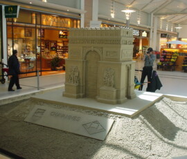Sand Sculpture of the Arc de Triumphe Sand Sculpture of the Arc de Triumphe