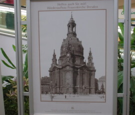 Sand sculpture of the Dresden Frauenkirche Sand sculpture of the Dresden Frauenkirche